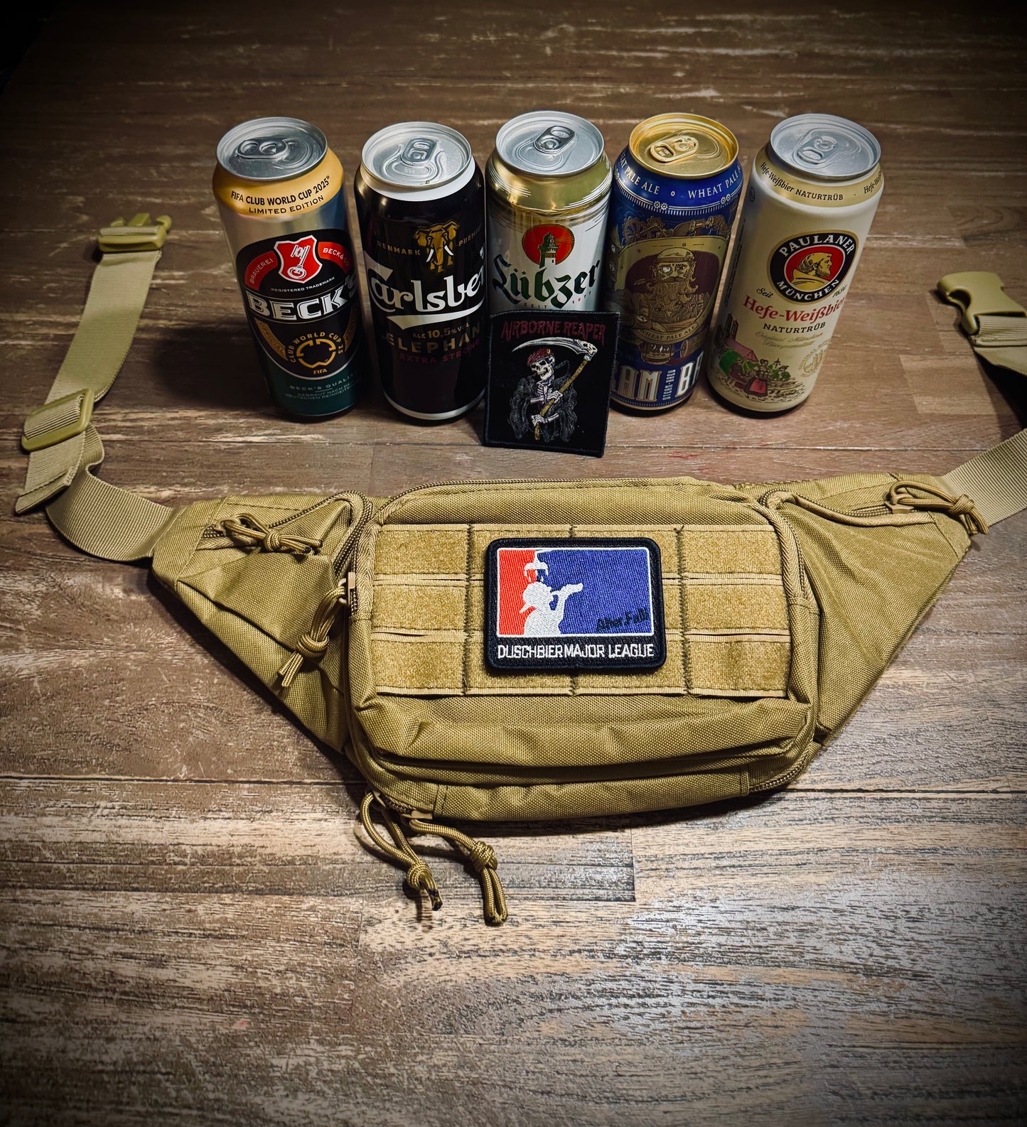 Taktische DuschBierTasche mit AirborneReaperPatch in Oliv